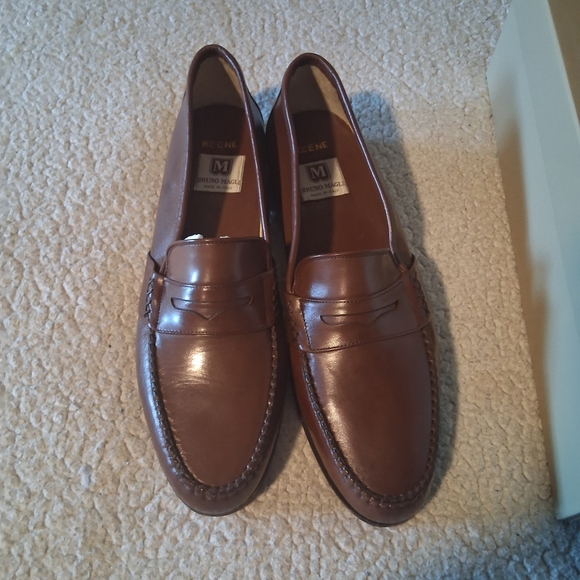New Vintage Bruno Magli KeeneBrown Leather Slip-On Loafers